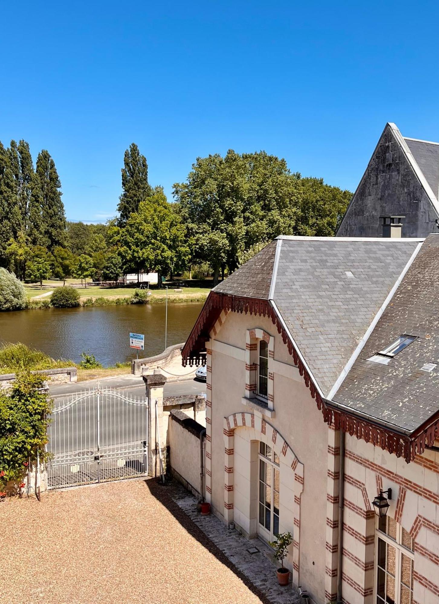 Maison Adrienne Saint-Aignan  Luaran gambar
